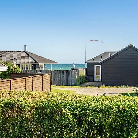 Semesterbostad Beautiful In With Wifi Otterup