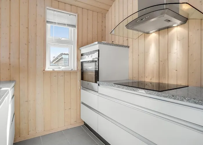 Semesterbostad Beautiful In With Wifi